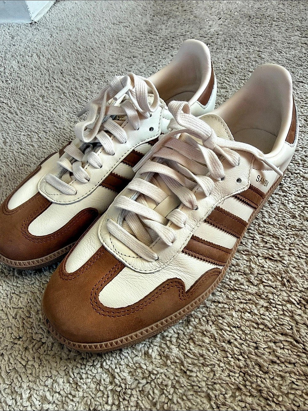 adidas Samba OG Samba Sneakers in Brown & White US 9 Like New